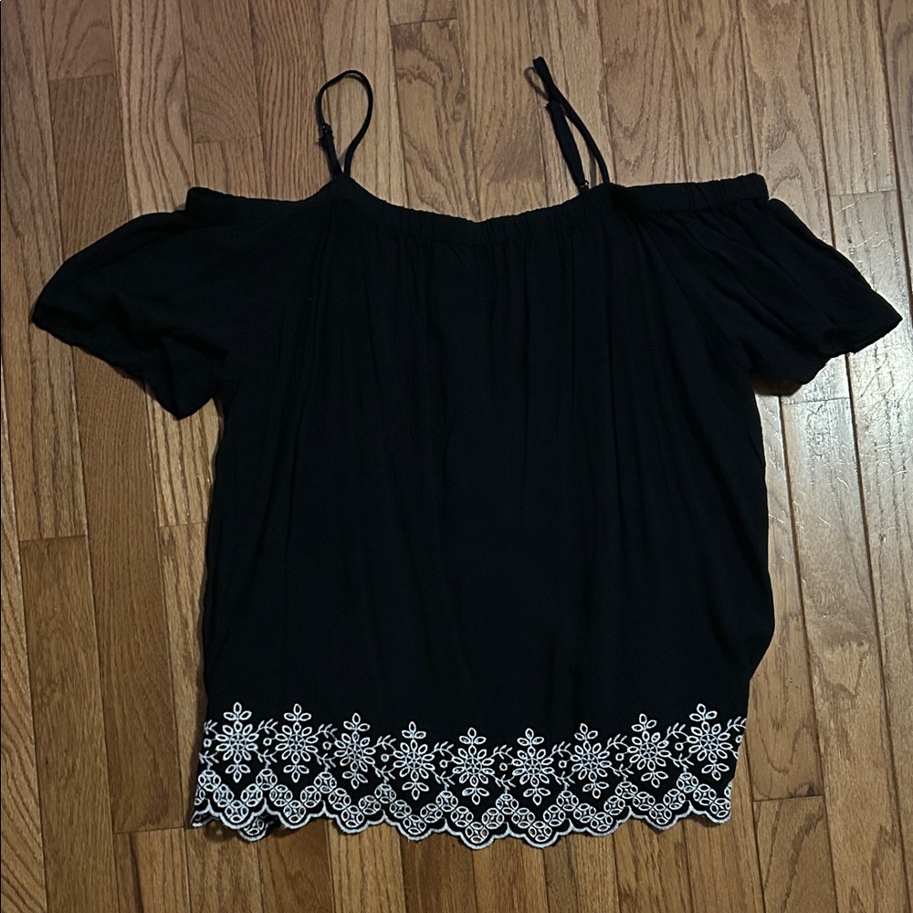 Old Navy Black Blouse with White Floral Trim